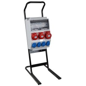   Zásuvková rozvodnica s ochrannými prístrojmi, so stojanom